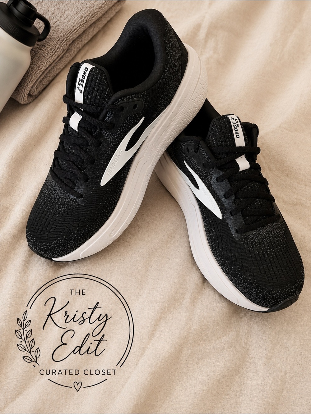 Brooks Ghost Max 2 Women’s Size 11 Black White Running Shoes Like New